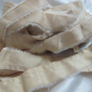 Beige Raw Dupioni Silk Hand Torn Strips Ribbon Frayed Edge Fabric 25mm x 36" Long Each   *Free Letter Rate Shipping*
