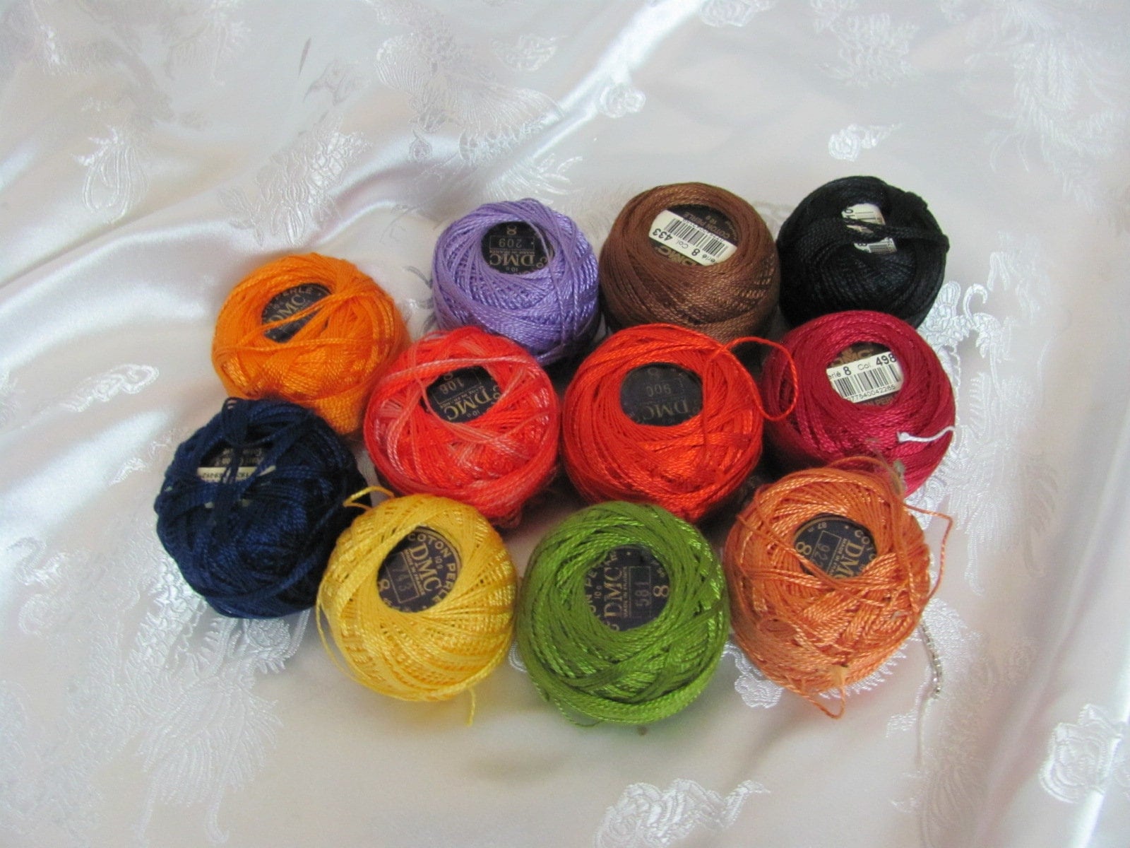 402 - Black - Silk Tatting & Embroidery Thread