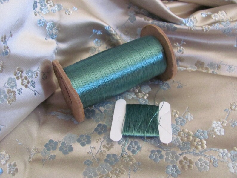 60 100/% Silk Thread Antique Embroidery Floss Thread Real Silk Green 20 yards each More Colors Available in my shop