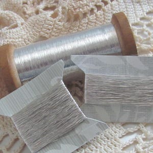 Metalltråd Antik Fransk Silver från tidigt århundrade 1 tunn tråd Äkta Metalltråd - 10-25 - 50 Yards Längd Styck - mer tillgängligt