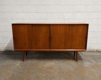 Vintage Omann Jun Model 19 Teak Sideboard by Gunni Omann, Denmark, 1960s Mid Century