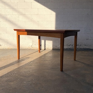 Vintage Danish 1950s Mid-Century Teak & Oak Extendable Dining Table with Two Pull-Out Leaves