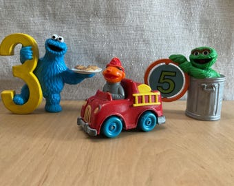 1990s Sesame Street ELMO PVC Figure 2.5