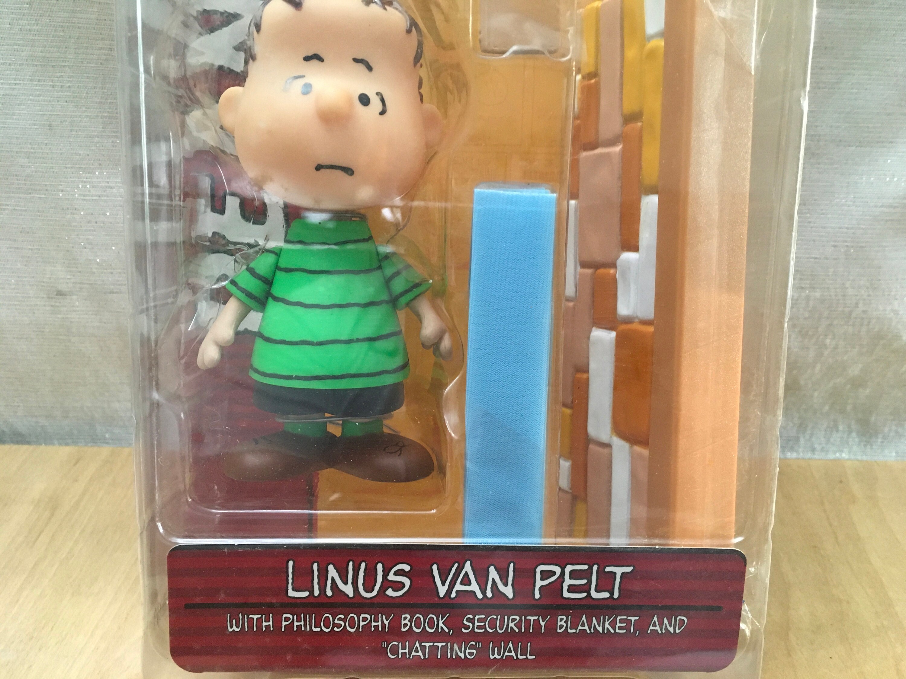 Vintage Good Ol' Charlie Brown - Linus Van Pelt Figure - Etsy