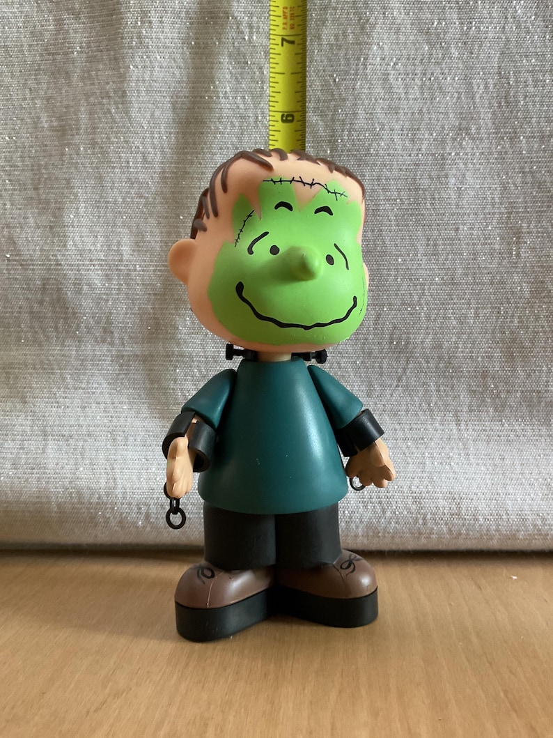 Figure Proble Vintage Carlie Brown Peanuts Gang Linus Van Pelt Figures Trio - Etsy