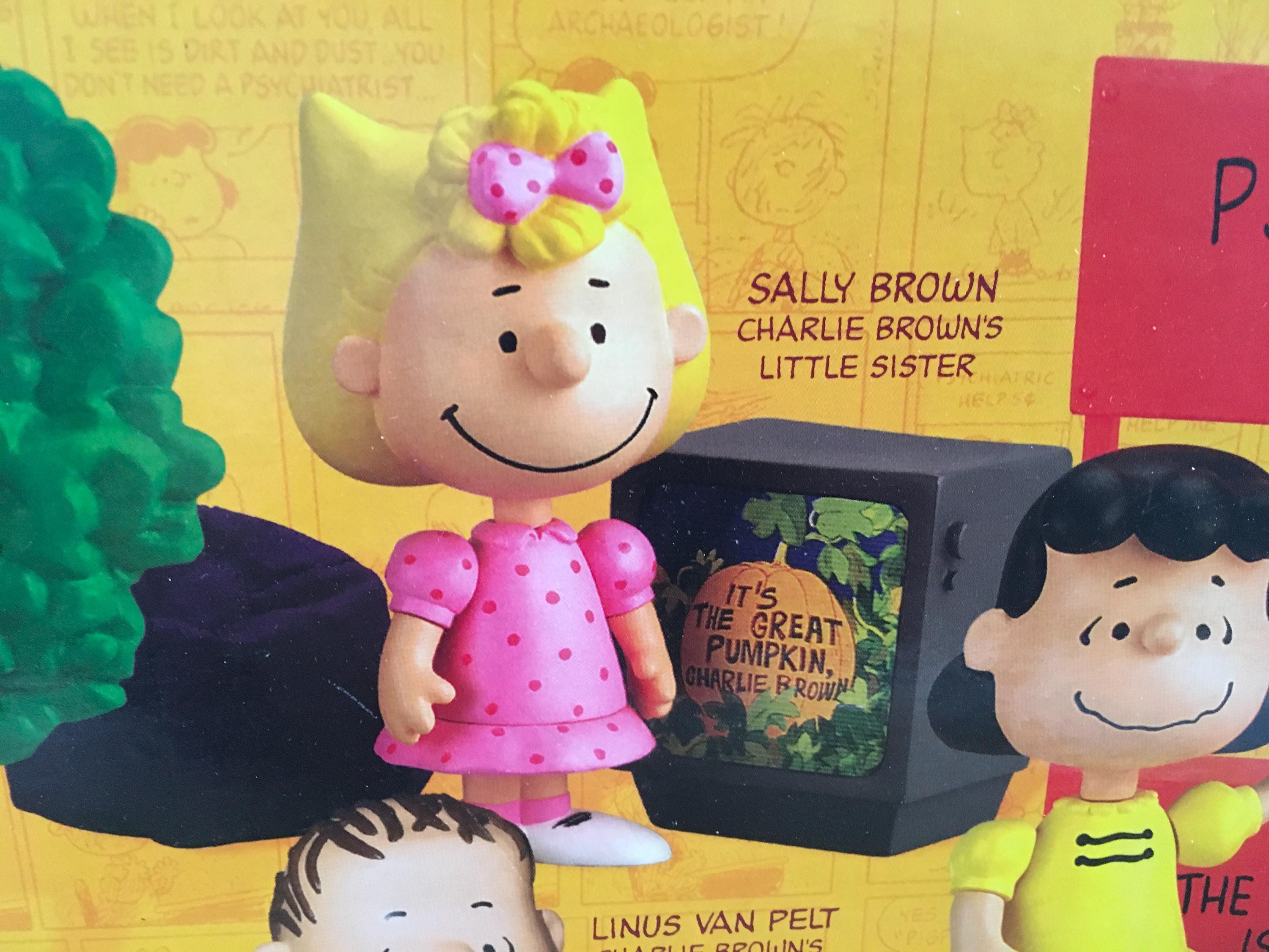 (未使用･未開封品)　Peanuts Good Ol' Charlie Brown 3 Pack of Figures Including: Lucy Snoopy and Pig Pen 7z28pnb Peanuts Good Ol' Charlie Brown 3 Pack of Figures Including: Lucy