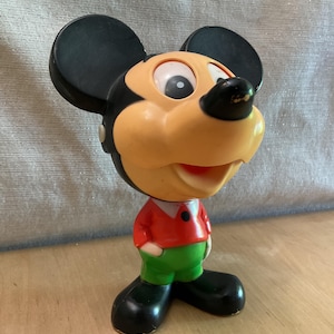 Vintage 1976 Mattel Disney Mickey Mouse Pull String Toy