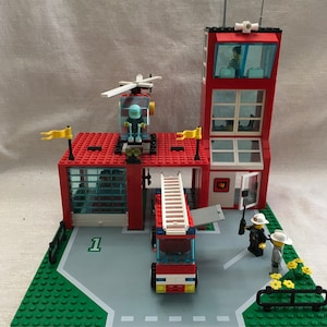 Retired Lego Fire Flame Fighter Set #6571 From 1994