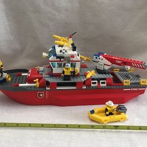 Ship Lego Boat LEGO Avatar The Last Airbender: Fire Nation Ship - Main Image