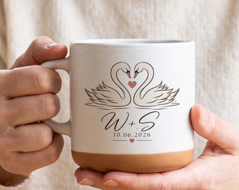 Personalisierte Hochzeitstasse für Paare, individuell gestaltete Jahrestagstasse, Schwanen-Liebestasse, Geschenk für Braut und Bräutigam, Verlobungsgeschenk, Weihnachtsgeschenk