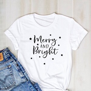 Fröhliches und helles T-Shirt