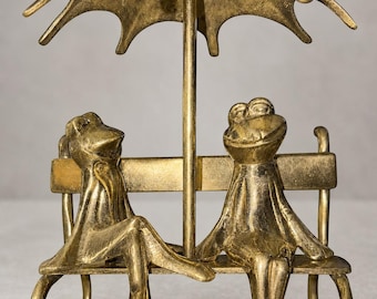 Vintage Solid Brass Frog Couple Figurine: Retro Park Bench Umbrella (Made in India)