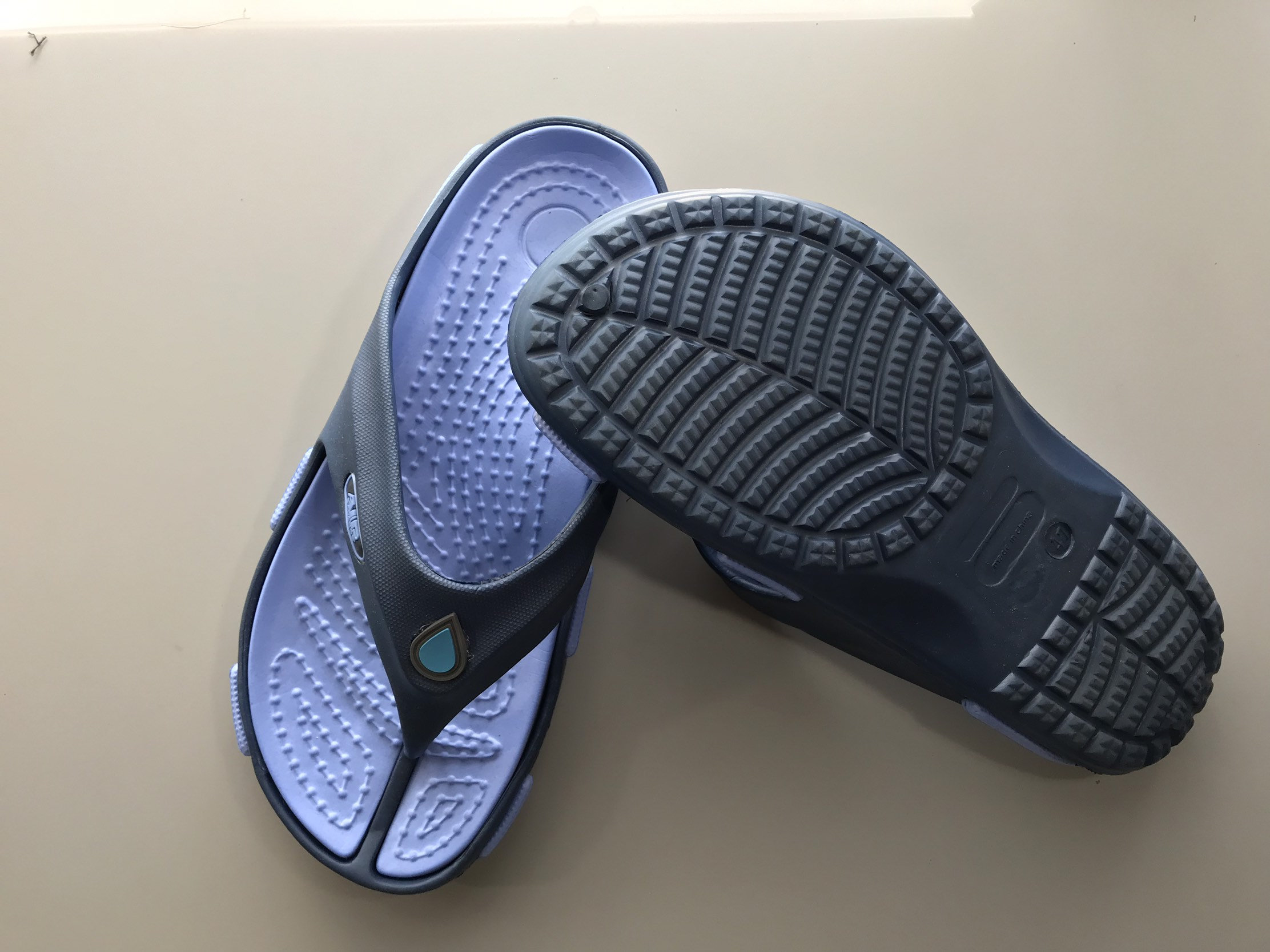 air balance flip flops