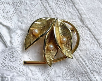 Vintage Gold and Pearl Brooch with Three Leaves Circa 1970s