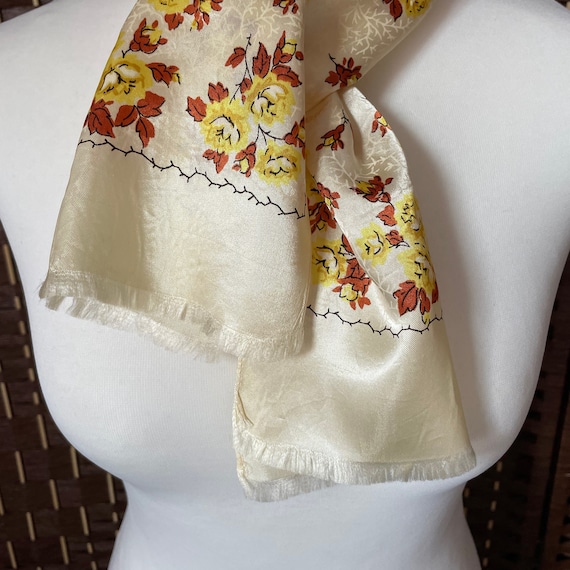 1930s 1940s Vintage Satin Scarf with a Red Rose P… - image 1