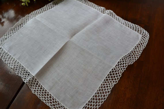 Vintage White Linen Handkerchief, Crochet Lace Tr… - image 1