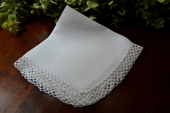 Vintage White Linen Handkerchief, Crochet Lace Tr… - image 2