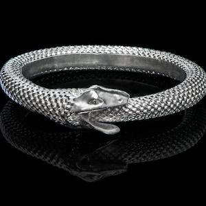 Ouroboros ring, snake ring, snake eating tail ring, Ouroboros Jewellery, serpent eating its own tail, eternity ring, textured snake ring image 2