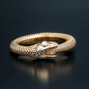 Ouroboros ring, snake ring, snake eating tail ring, Ouroboros Jewellery, serpent eating its own tail, eternity ring, textured snake ring image 3