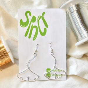 Boucles d&#39;oreilles en fil martelé Ginkgo Biloba