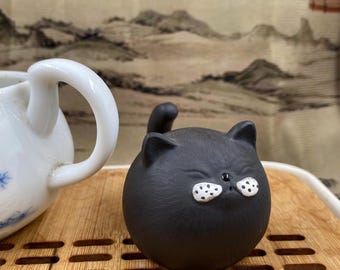 Adorable black cat tea pet,handmade purple clay cat figurine,winking kitten tea set decoration,Chinese tea tray ornament,gift for cat lovers