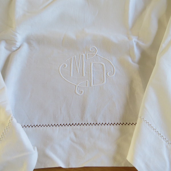 Bed sheet, bed sheet, bed sheet, vintage France throw bed linen, antique monogram MD, white linen, half linen, double bed