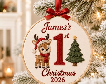 Aro de bordado navideño personalizado, recuerdo de las primeras fiestas del bebé, decoración invernal para la habitación del bebé con nombre personalizado, regalo estilo adorno de árbol de Navidad con renos