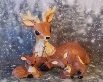 Vintage Norcrest Deer Family Chained Together Deer Fawns Forest Ceramic Figures