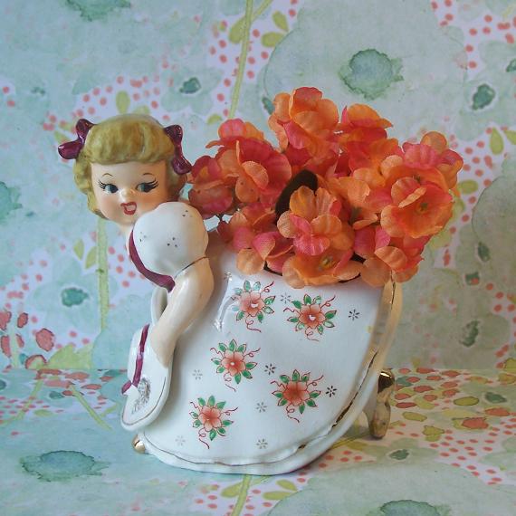 鉢・プランター Sally Vintage Royal Sealy Blonde Girl With Hat Planter Flower Pot Orange