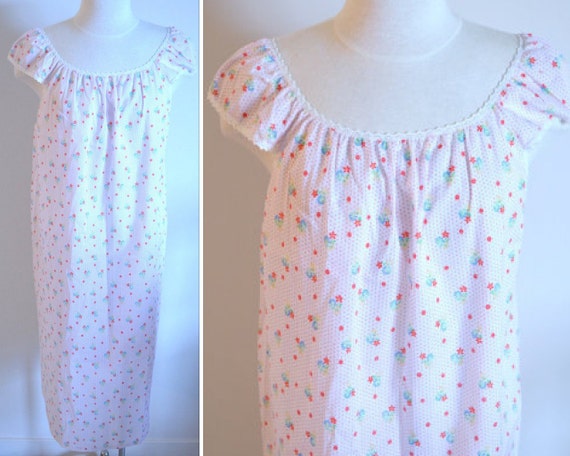 White Nightgown, Size Medium, Sears Women's Vintag