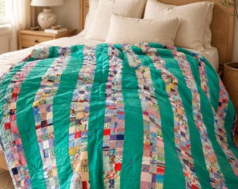 Patchwork-Tagesdecke 150 x 200 cm, bunte Baumwolldecke, grüne Kuscheldecke, einzigartiges Wohnaccessoire