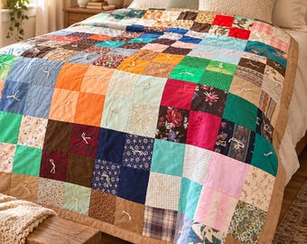 Handgefertigte, farbenfrohe Patchworkdecke, Patchworkdecke aus Baumwollresten, mehrfarbige Tagesdecke, geknotete Decke, Boho-Decke, 150 x 200 cm, Unikat