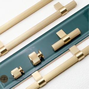Reeded Brass Cabinet Pulls and Knobs, Modern Kitchen Handles, Solid Brass Furniture Hardware