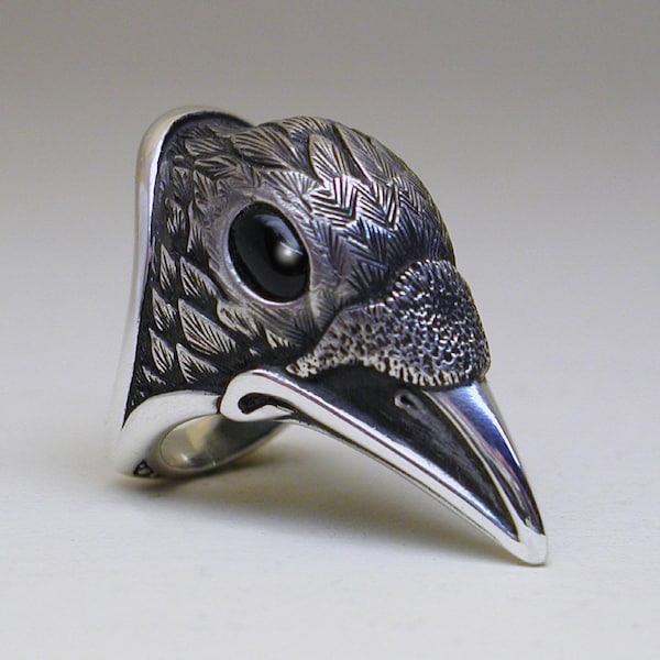 Raven Ring