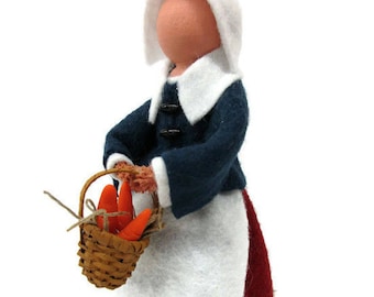 Pilgrim Lady Thanksgiving Ornament, The Mayflower, Table Decor, Christmas Ornament, Peg Doll, Clothespin Ornament, Peg Doll, Historical Lady