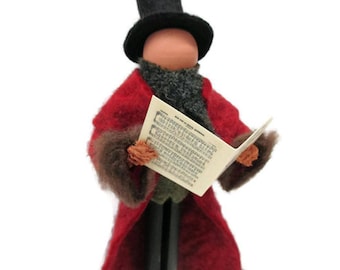 Christmas Caroler Ornament, Caroler Man, Clothespin Ornament, Victorian Caroler, Wool Felt, Ornament Exchange, Peg Doll, Christmas Decor