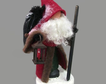 Old World Santa Clothespin Ornament, European Santa, Vintage Santa, Peg Doll