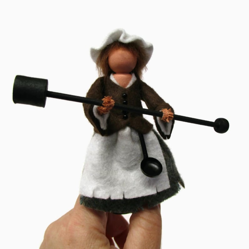 Molly Pitcher Clothespin Ornament, American Revolution Patriot, Woman ...