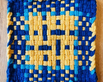 potholder loom designs: 140 colorful patterns — Weaver House