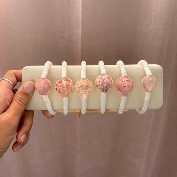 Calico Scallop Shell Bracelet | Beaded Beach Jewelry