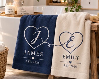 Serviettes personnalisées pour couple, ensemble de serviettes avec noms personnalisés, serviettes pour lui et pour elle, cadeau de mariage, cadeau d'anniversaire, cadeau pour jeunes mariés