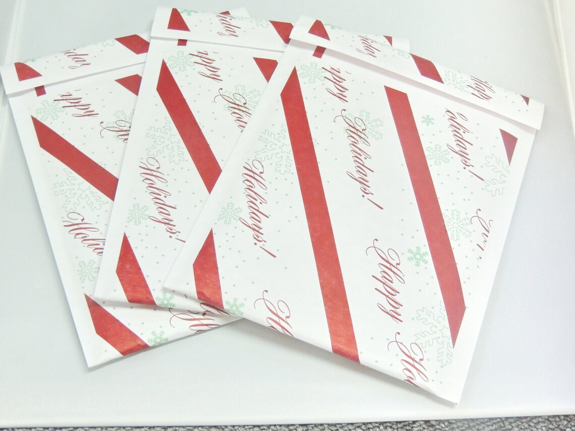 Happy Holiday Christmas Bubble Mailers Colored Mailers Etsy