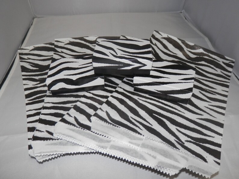 50 Pack of Zebra Print Retail Merchandise Bags Paper Bags Etsy