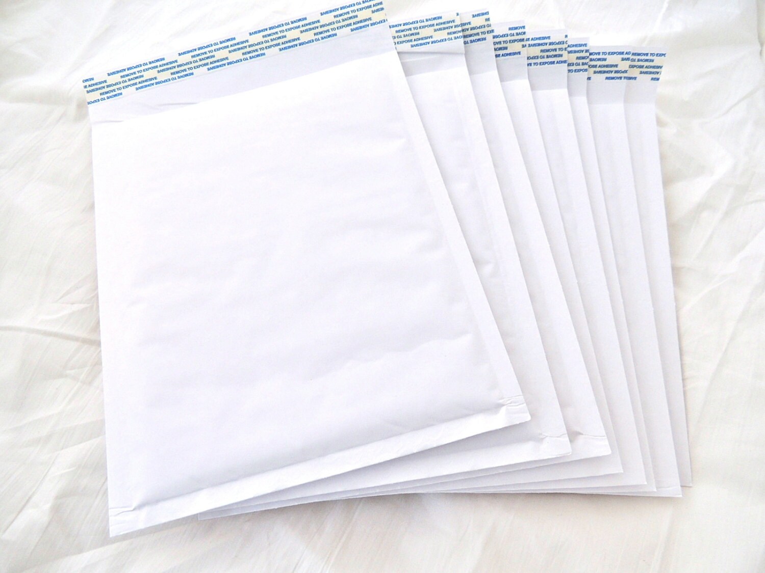 25 6 x 9 WHITE KRAFT Bubble Mailer Self Seal Envelopes size Etsy