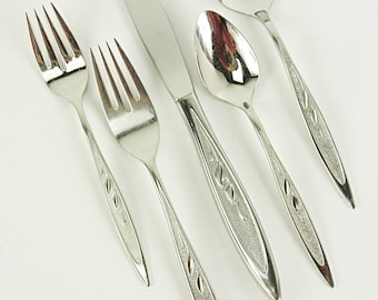 51 Pieces - MCM Style Stainless Flatware by Rogers Premier Oneida - Royal Harvest Leaf Pattern - FOR 10 settings