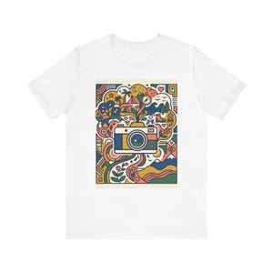 Collect Memories Not Things Travel T-Shirt, Wanderlust Gift, Adventure Apparel, Minimalist Travel Tee Bild 1