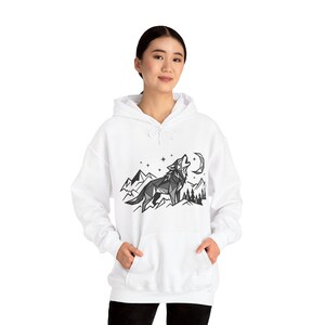 Minimalist Geometric Wolf Howling - Hoodie image 6