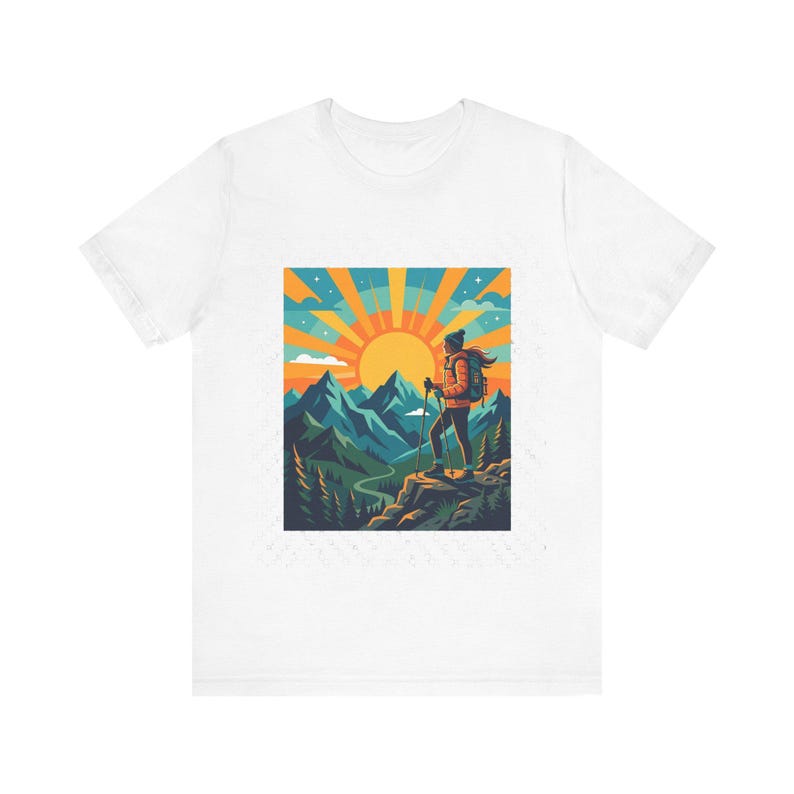 Mountain Sunrise Hiker - Tshirt Bild 1
