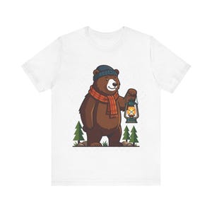 Camping Bear With Lantern - Tshirt afbeelding 1