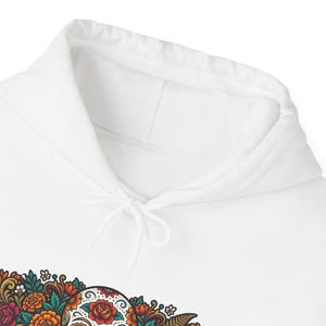 Skull With Flowers Day Of The Dead - Hoodie zdjęcie 3